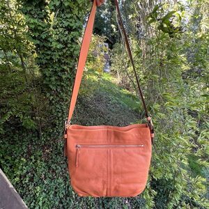 VINTAGE COACH Leather Crossbody Shoulder Bag Zip Top Purse AUTHENTIC